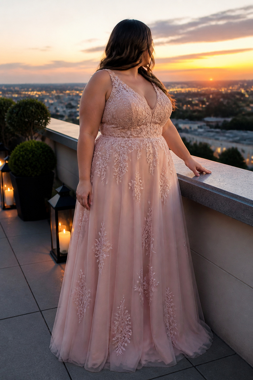 Plus Size Prom Dresses: 23 Silhouettes, Necklines & Details 17 A V-neck plus-size prom dress in soft blush.