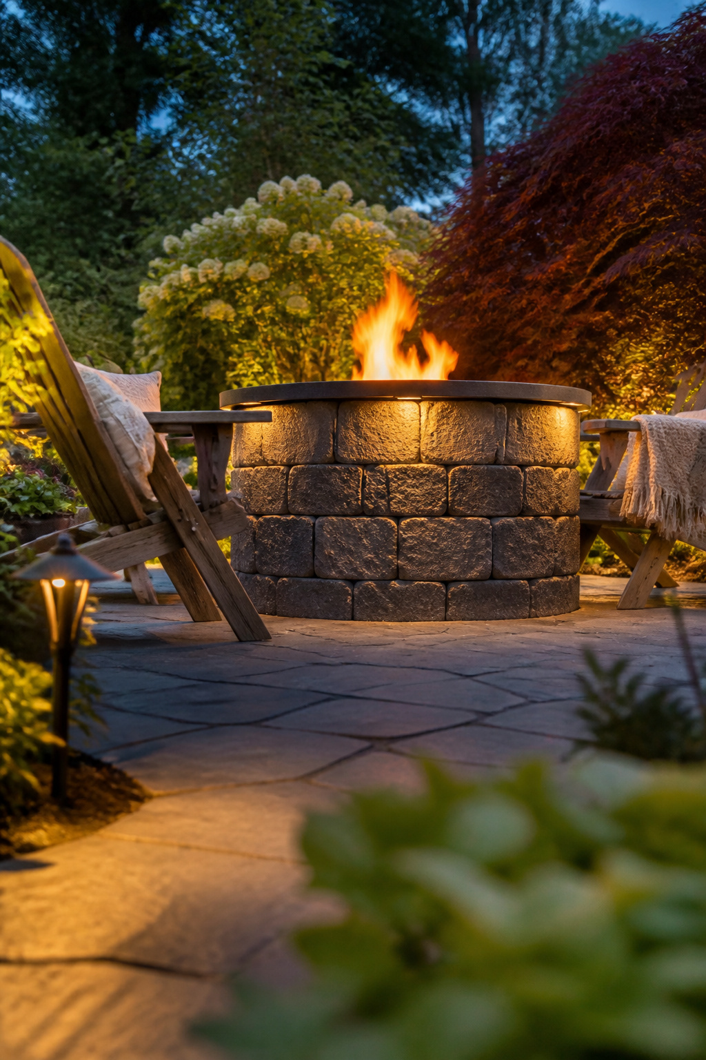 30 Fire Pit Ideas and Styles for Backyards, Patios & More 14 A raised fire pit with walls above the surrounding grade.