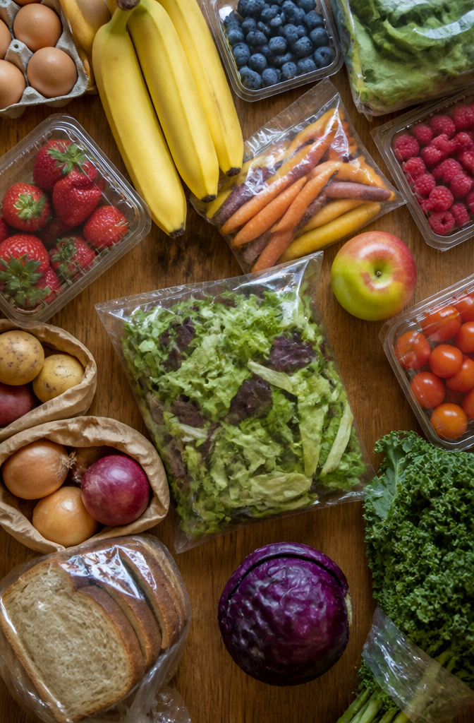 What Does Organic Mean? 6 Ways the USDA Label Actually Works 8 Information about organic labels on grocery products.
